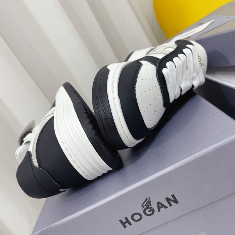 Hogan Sneakers